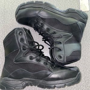 STEEL TOE SAFETY BOOTS